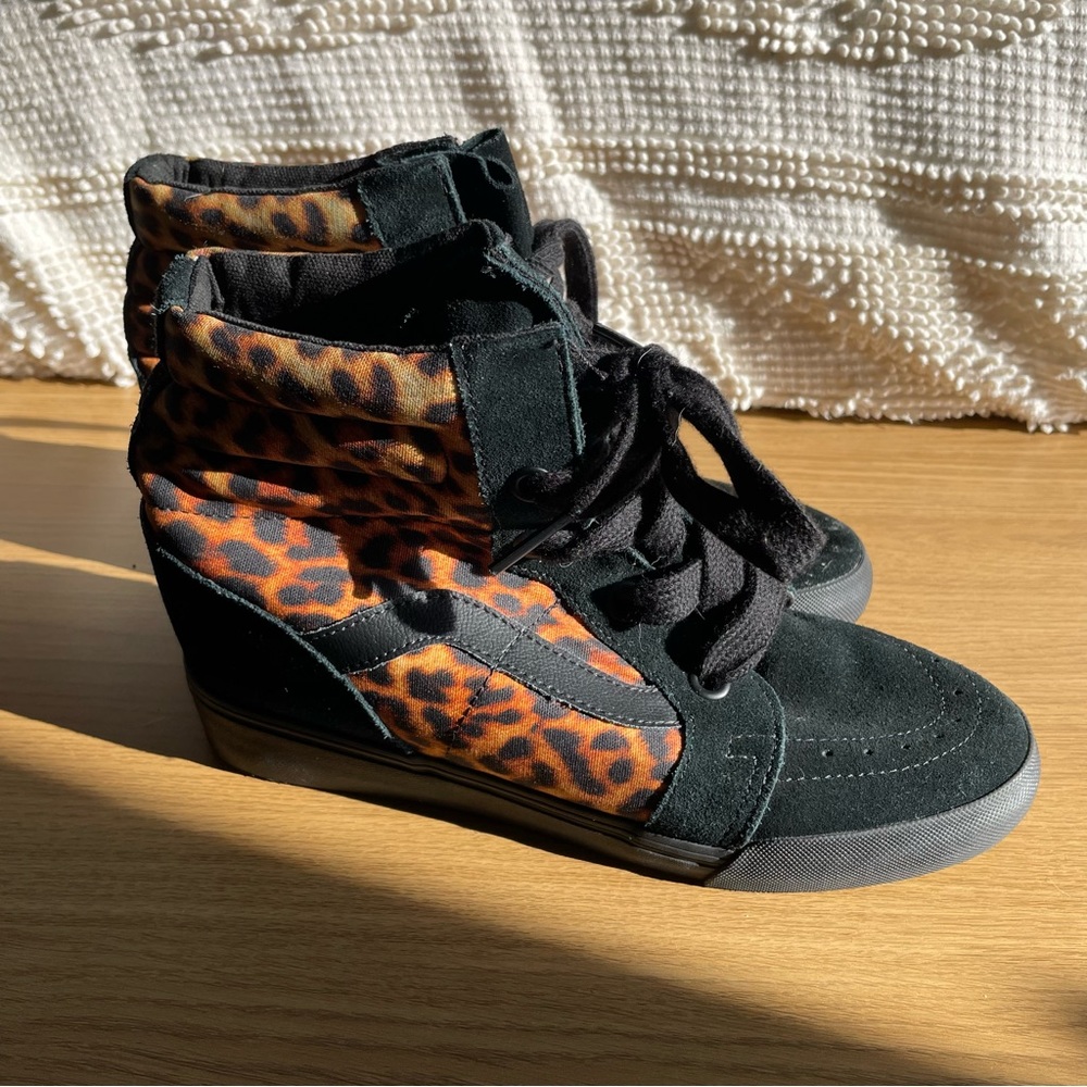VANS Unisex Sk8-Hi Leopard Wedge Sneakers